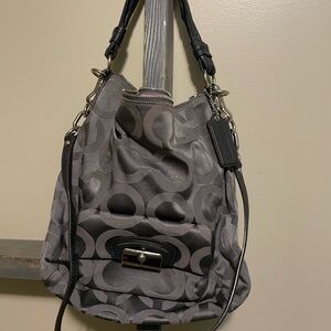 Coach brand purse. Great condition! Crossbody or Shoulder bag.